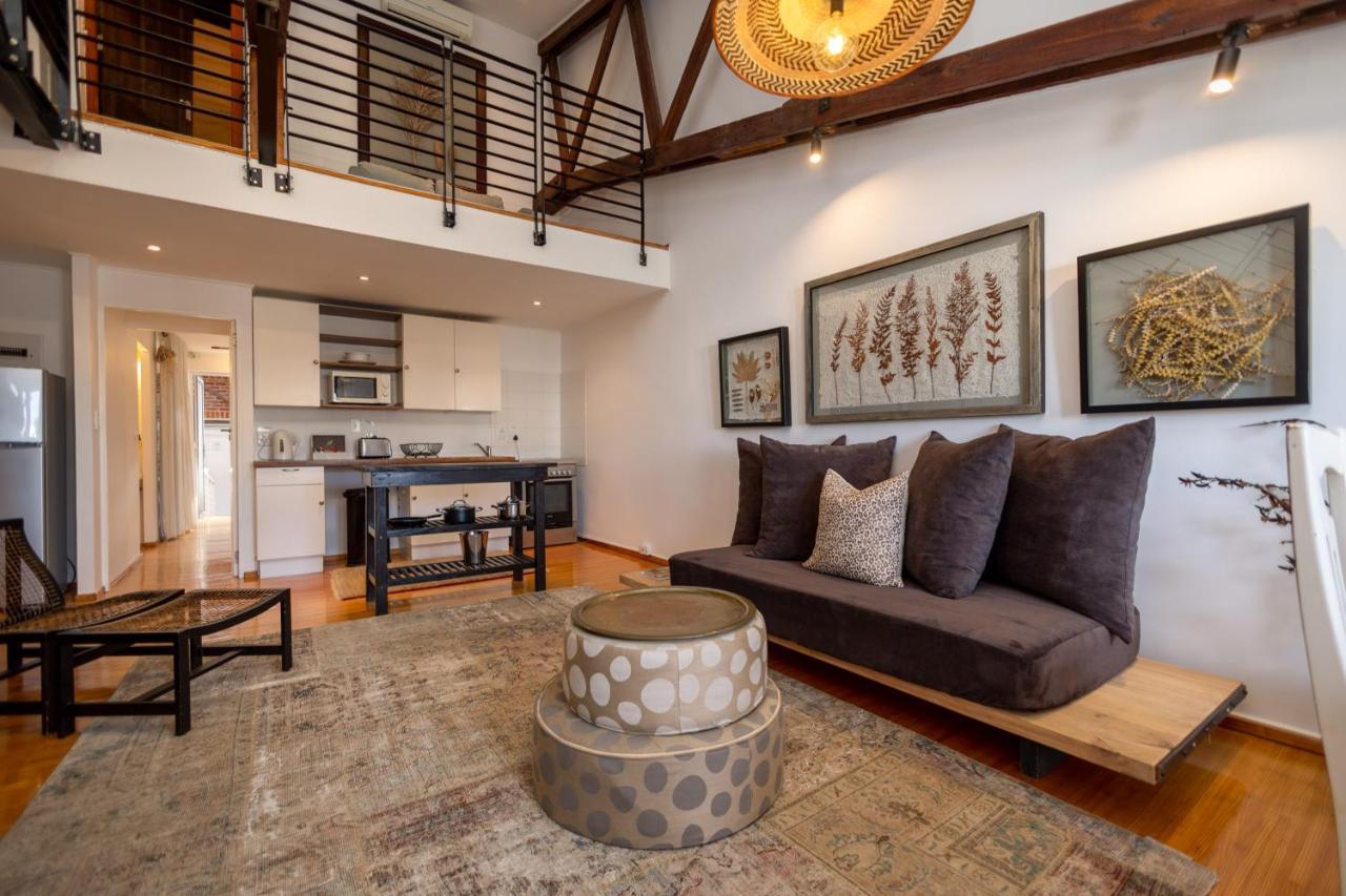 The Lofts Boutique Hotel Knysna Exteriör bild